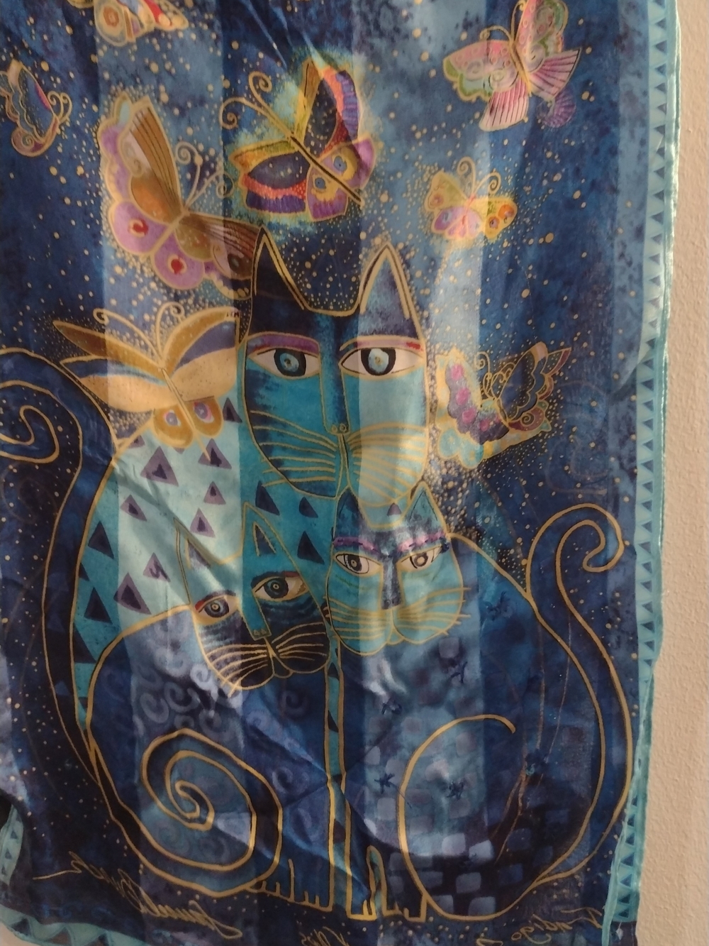 Laurel Burch Blue Cat & Butterfly Velvet Scarf - Picture 6 of 7